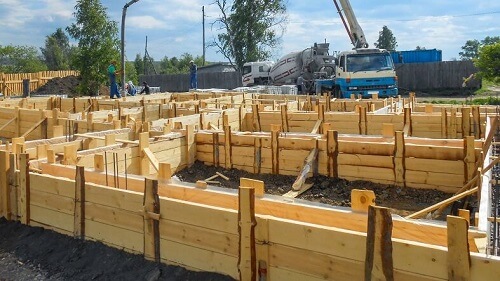 Ленточный фундамент для дома в Бобруйске