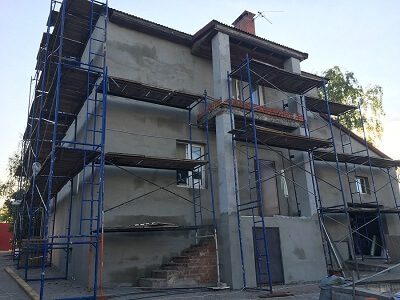 Отделка фасада частного дома в Бобруйске